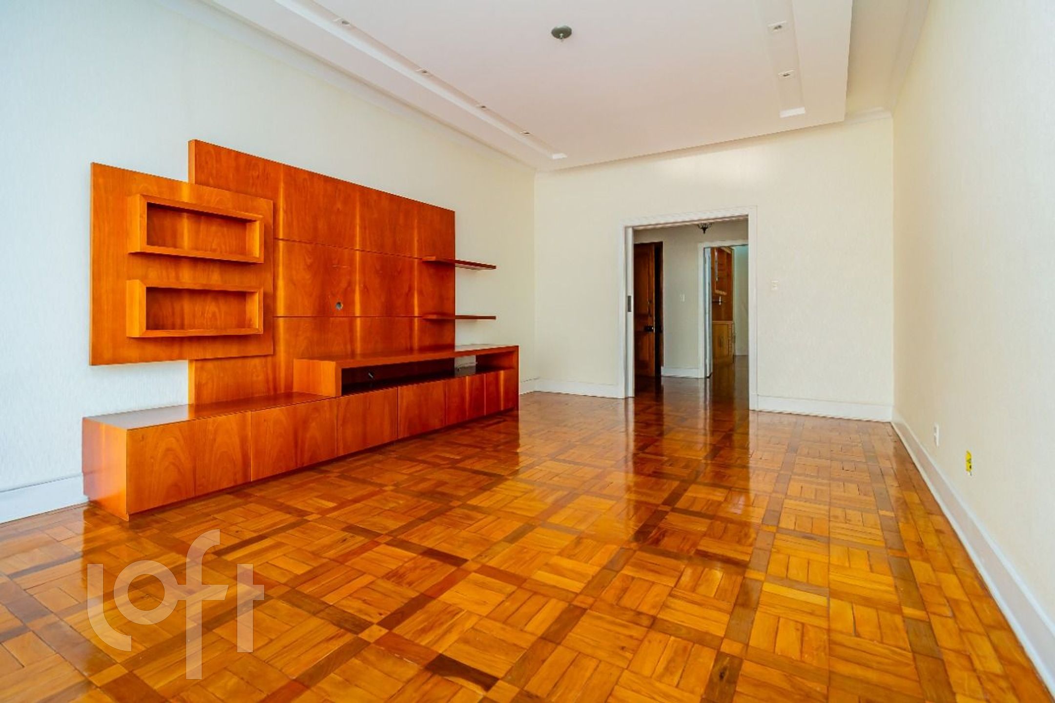 Apartamento à venda com 3 quartos, 252m² - Foto 4