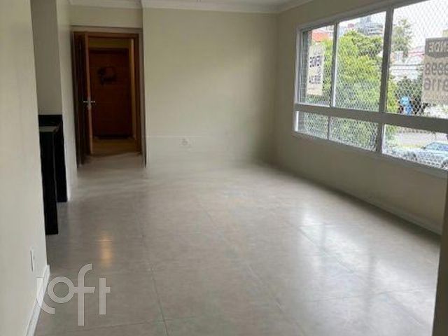 Apartamento com 113m², 3 dormitórios, 1 suíte, 2 vagas, São João em Porto Alegre