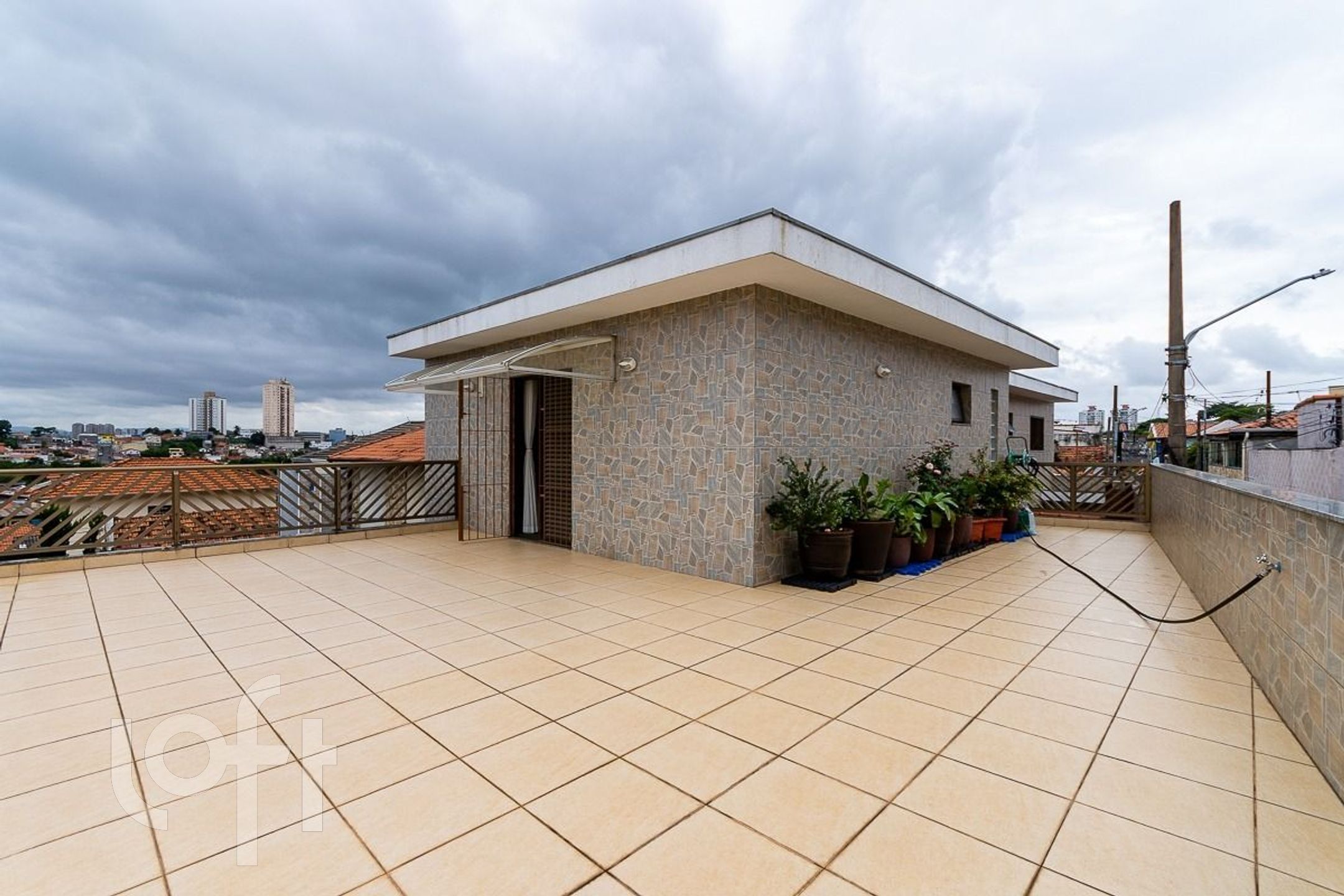 Casa à venda com 3 quartos, 336m² - Foto 13