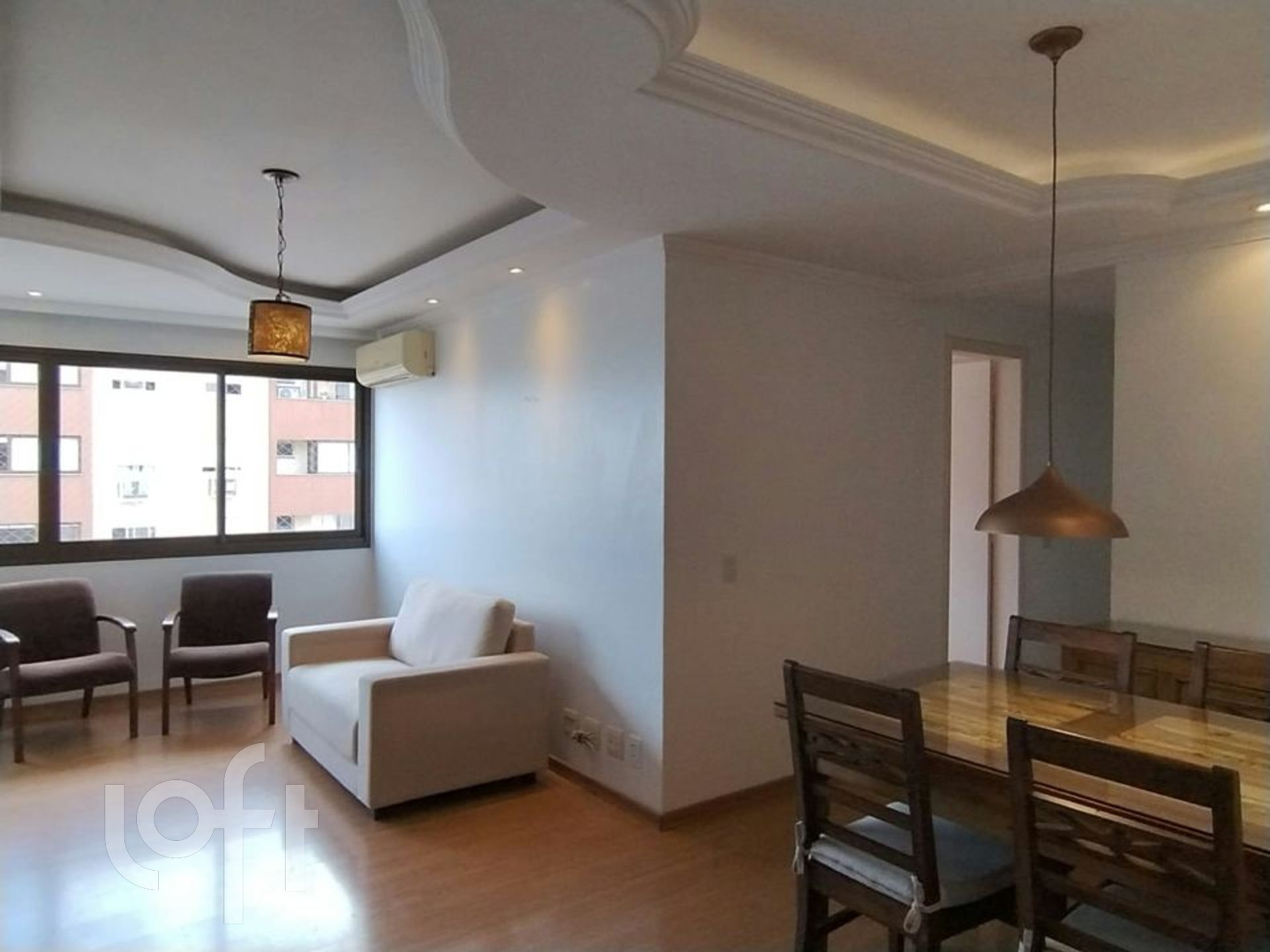 Apartamento com 85m², 3 dormitórios, 1 suíte, 2 vagas, Vila Ipiranga em Porto Alegre