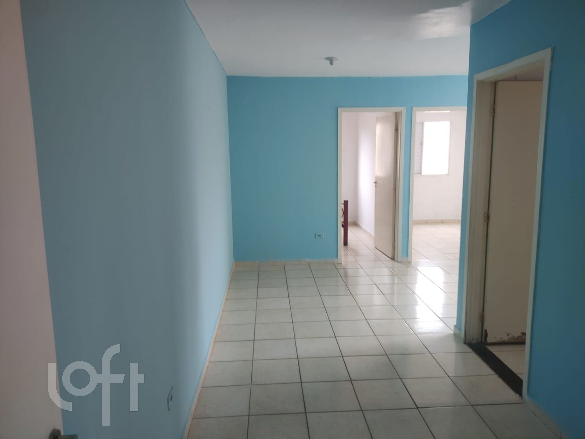 Apartamento à venda com 2 quartos, 34m² - Foto 2