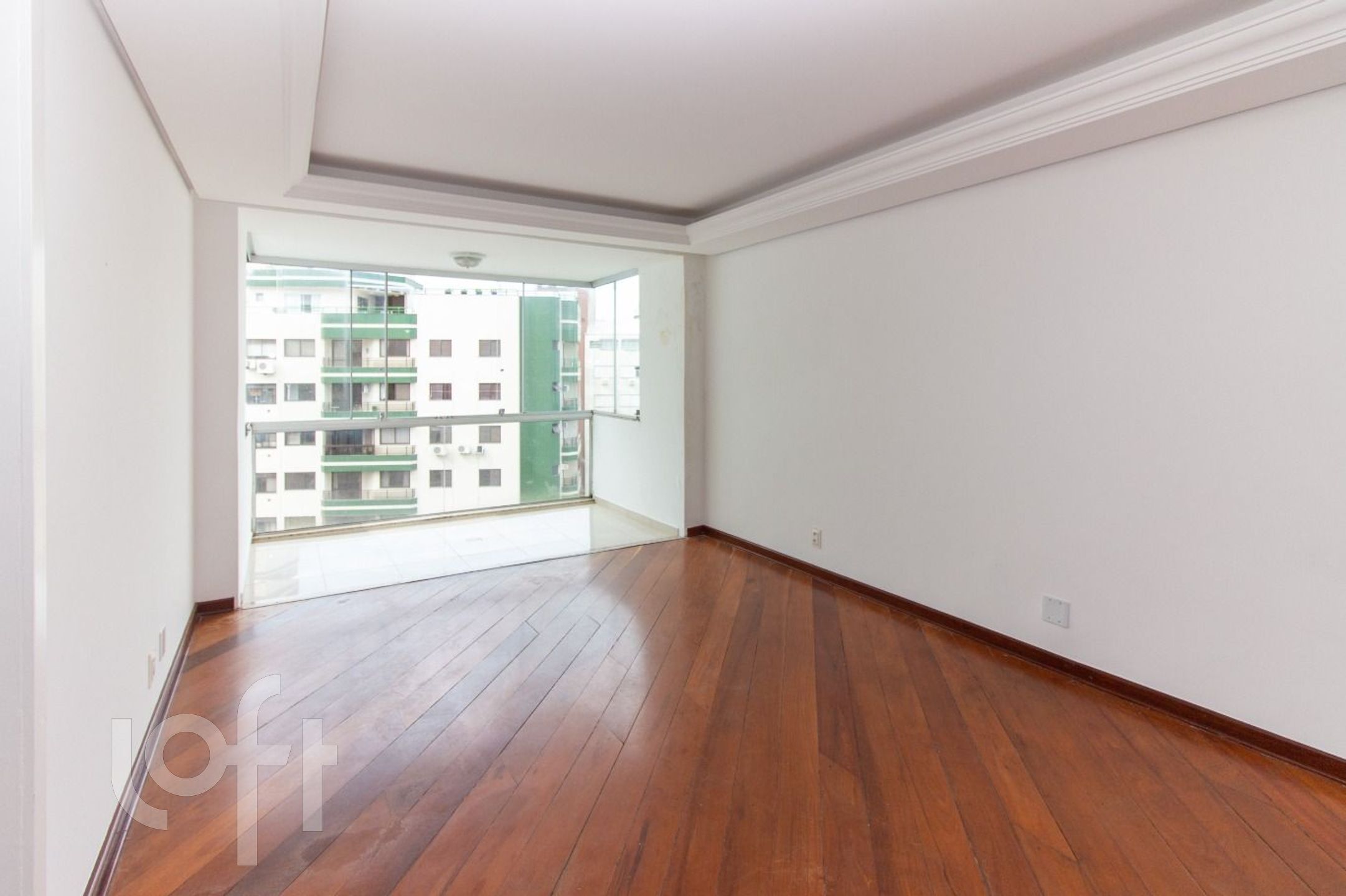 Apartamentos com 207m², 3 quartos, 1 suíte, 3 garagens, no bairro Agronômica em Florianópolis