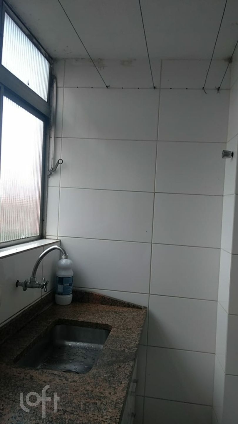 Apartamento à venda com 2 quartos, 68m² - Foto 9