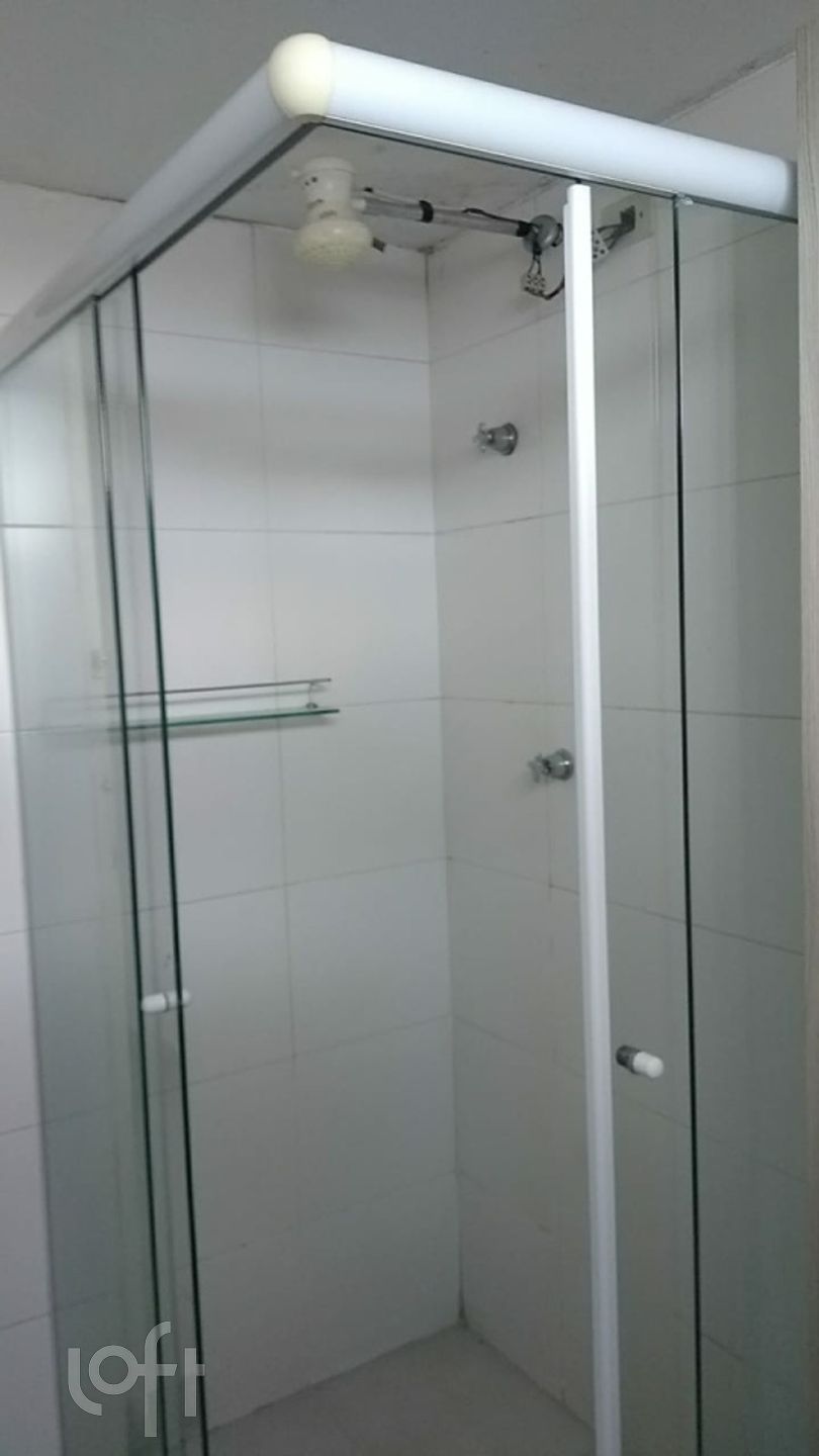 Apartamento à venda com 2 quartos, 68m² - Foto 4