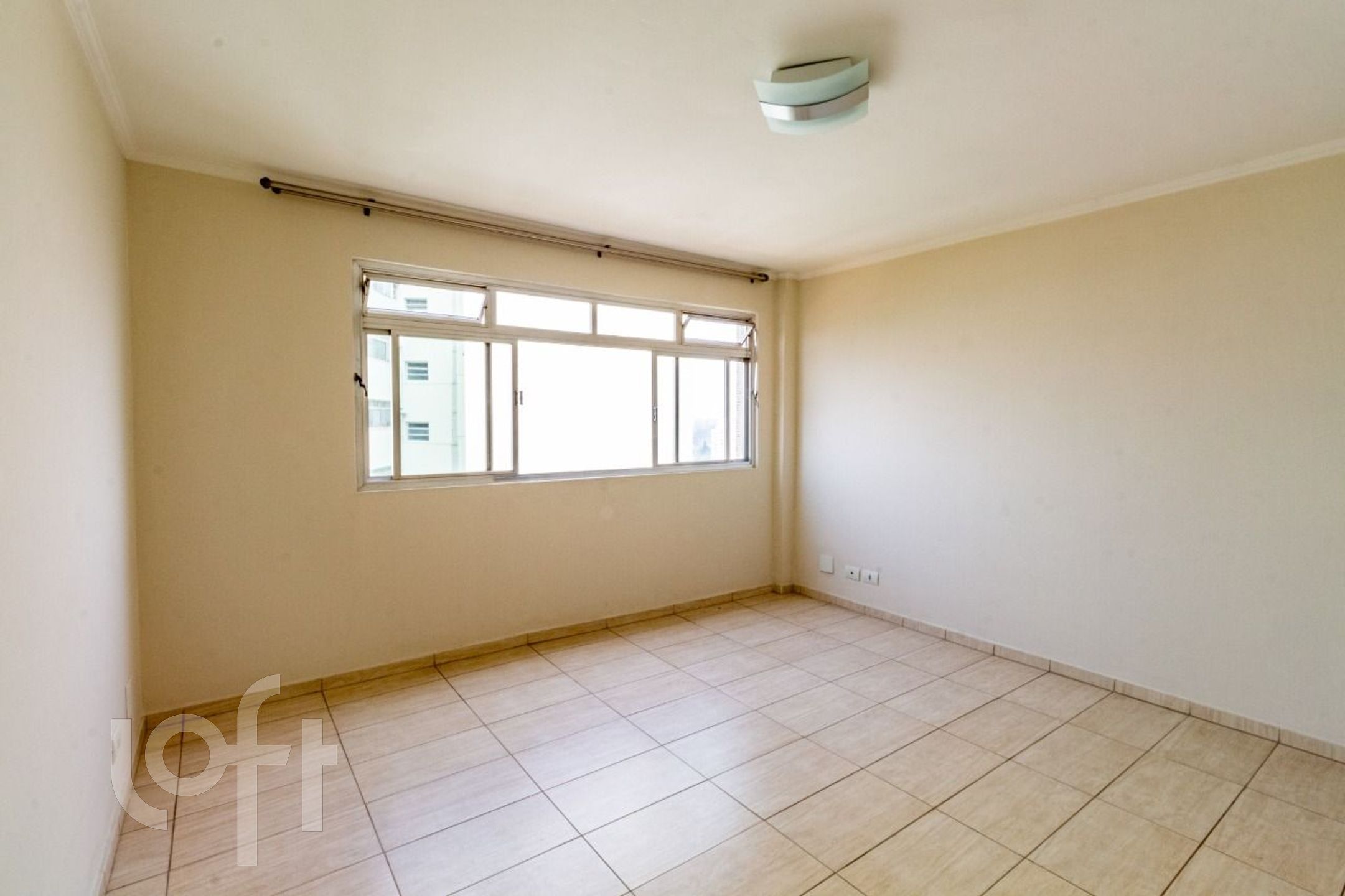 Apartamento à venda com 2 quartos, 67m² - Foto 1