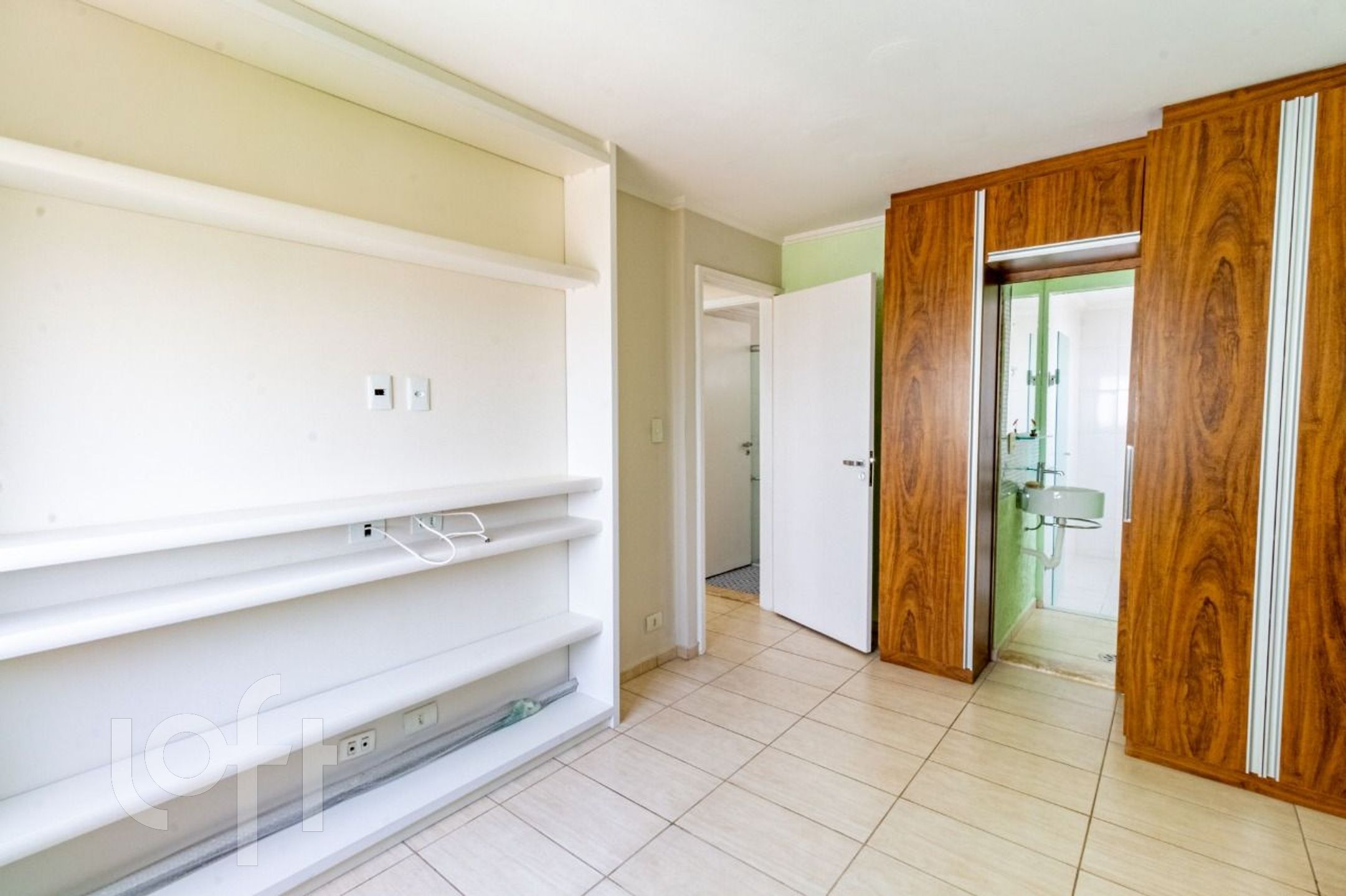 Apartamento à venda com 2 quartos, 67m² - Foto 14