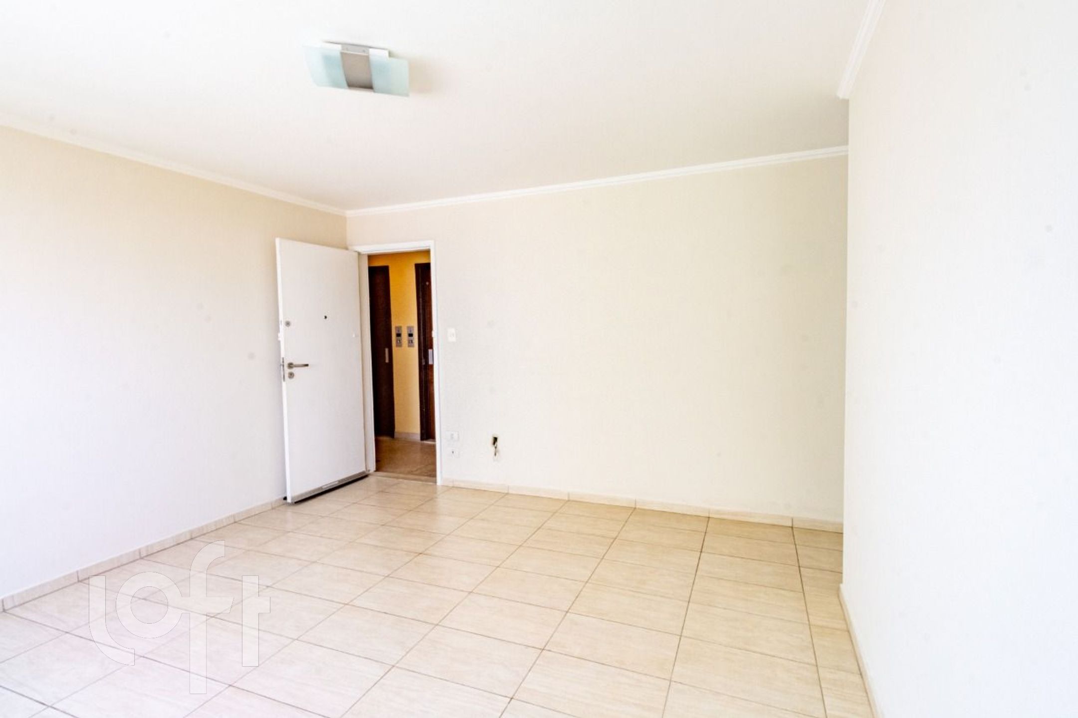 Apartamento à venda com 2 quartos, 67m² - Foto 4