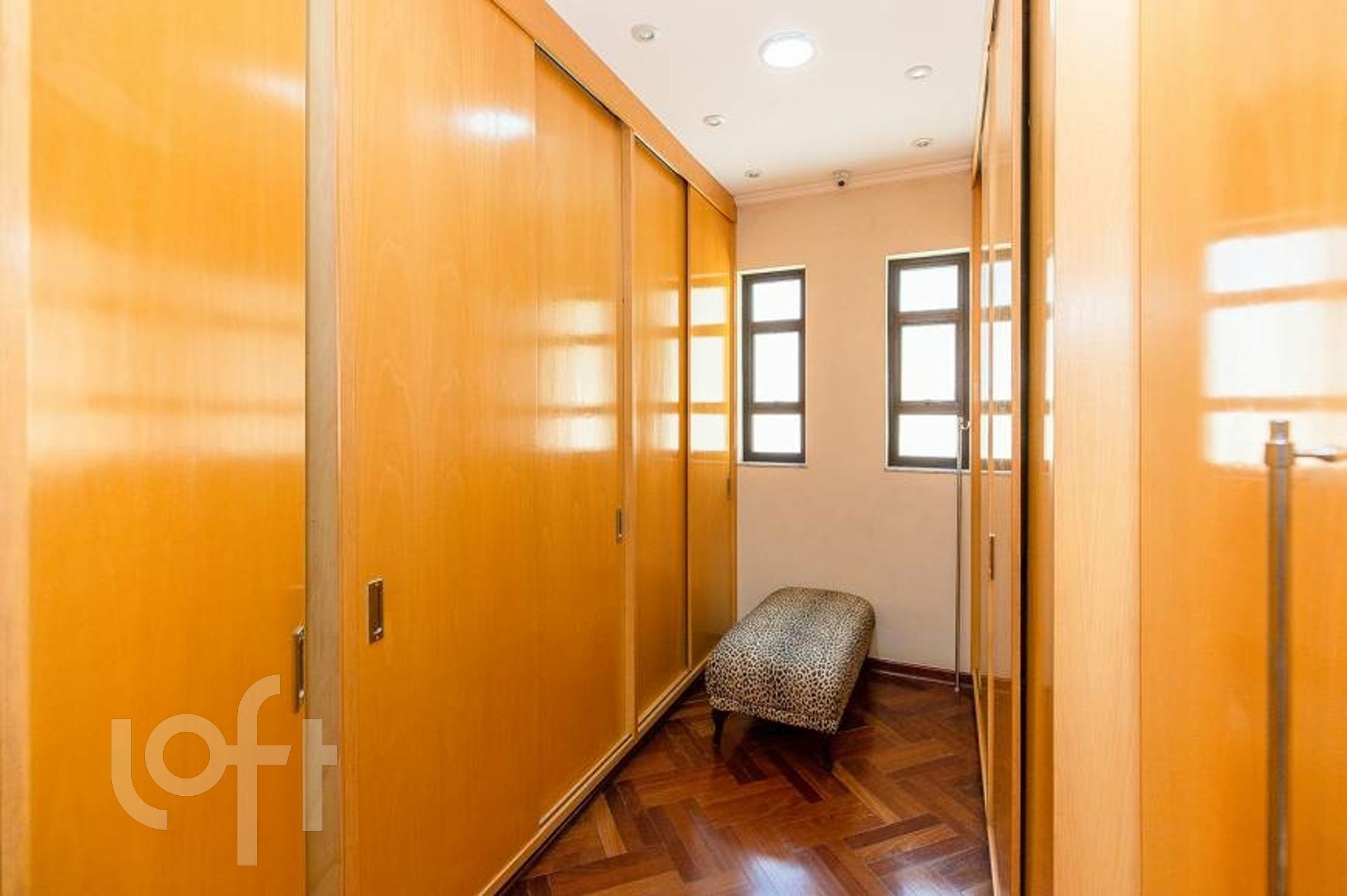 Casa à venda com 4 quartos, 869m² - Foto 7