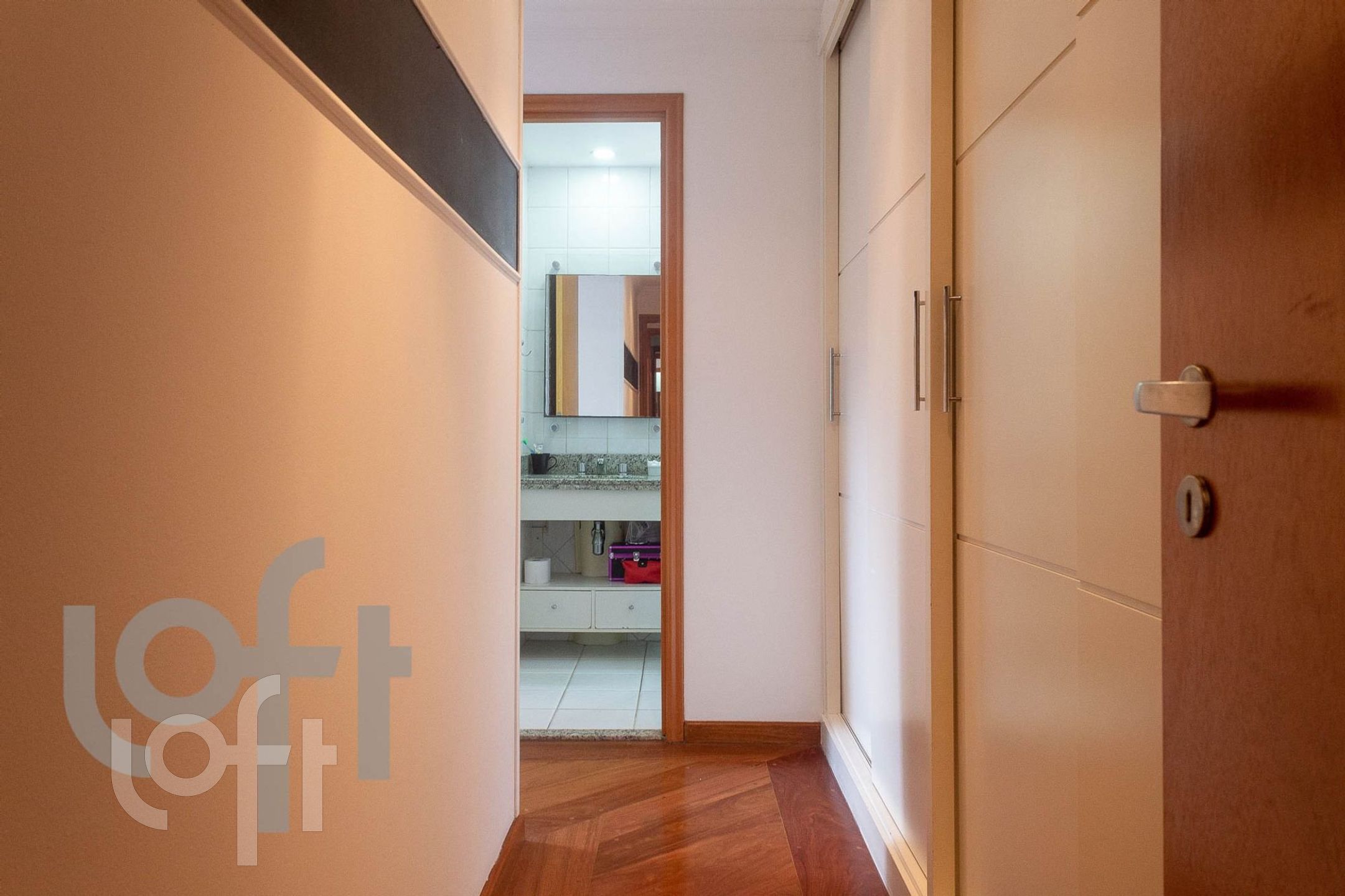 Apartamento à venda com 3 quartos, 125m² - Foto 3