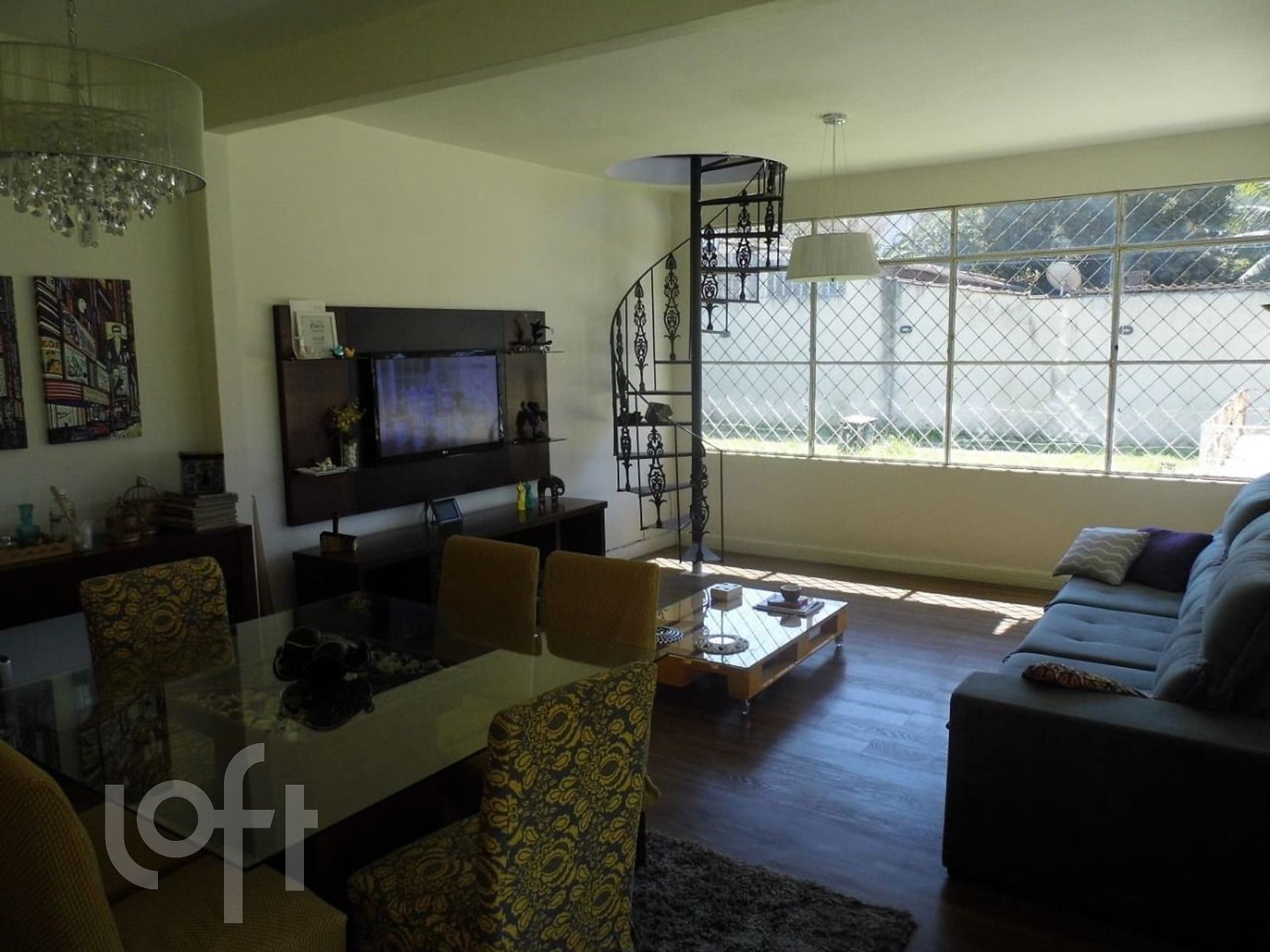 Casa à venda em Guaratiba com 383 m², 4 quartos, 1 suíte, 7 vagas