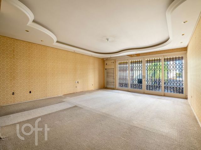Apartamento com 167m², 3 dormitórios, 1 suíte, 1 vaga, Rio Branco em Porto Alegre