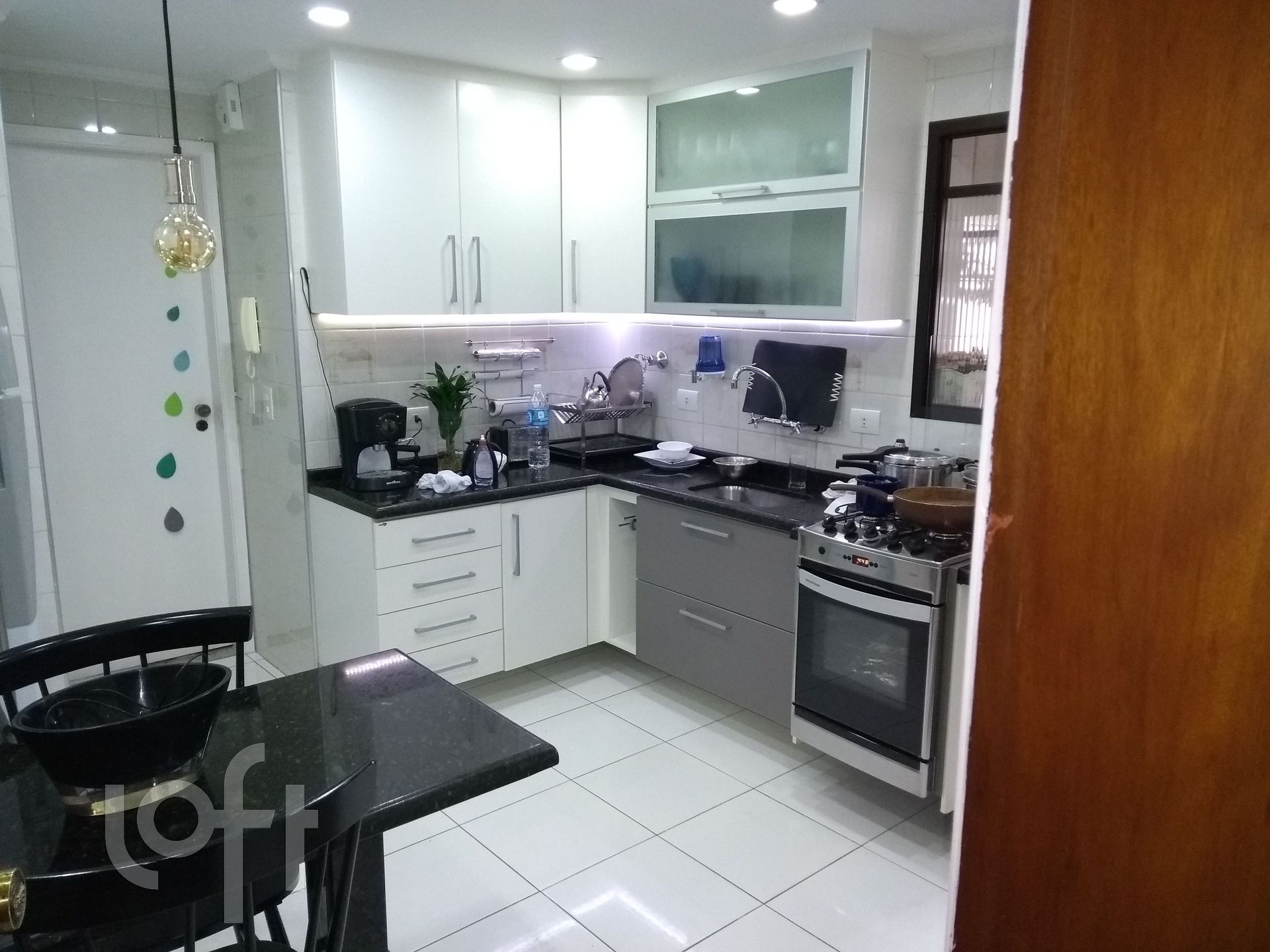 Apartamento à venda com 3 quartos, 115m² - Foto 3