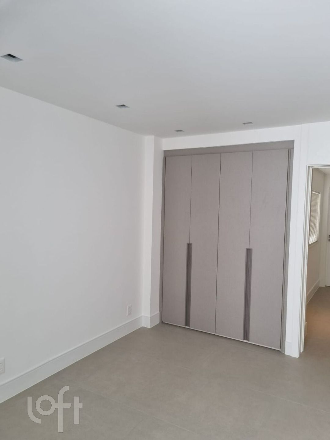 Apartamento à venda com 3 quartos, 150m² - Foto 15