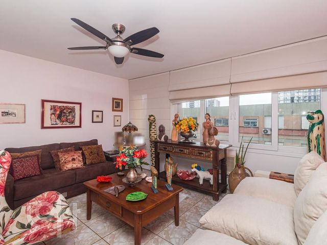 Apartamento com 111m², 3 dormitórios, 1 suíte, Boa Vista em Porto Alegre