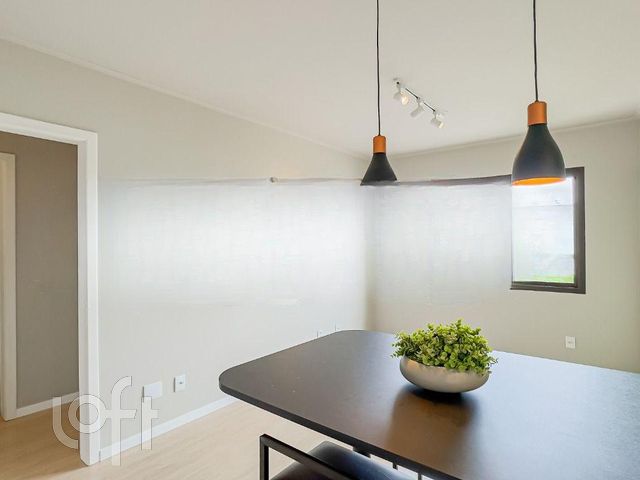 Apartamento com 39m², 1 dormitório, 1 vaga, Jardim Europa em Porto Alegre