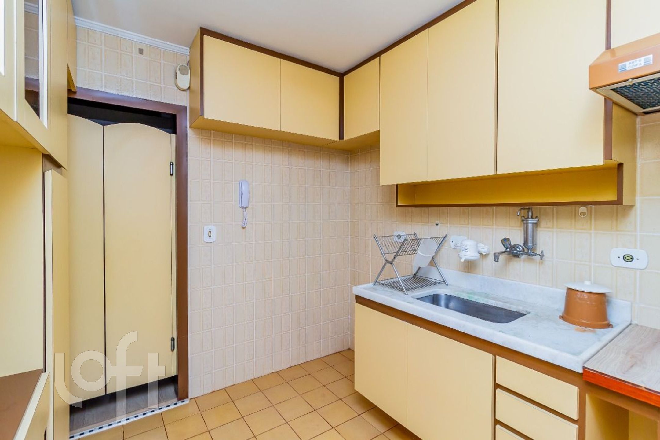 Apartamento à venda com 1 quarto, 46m² - Foto 10