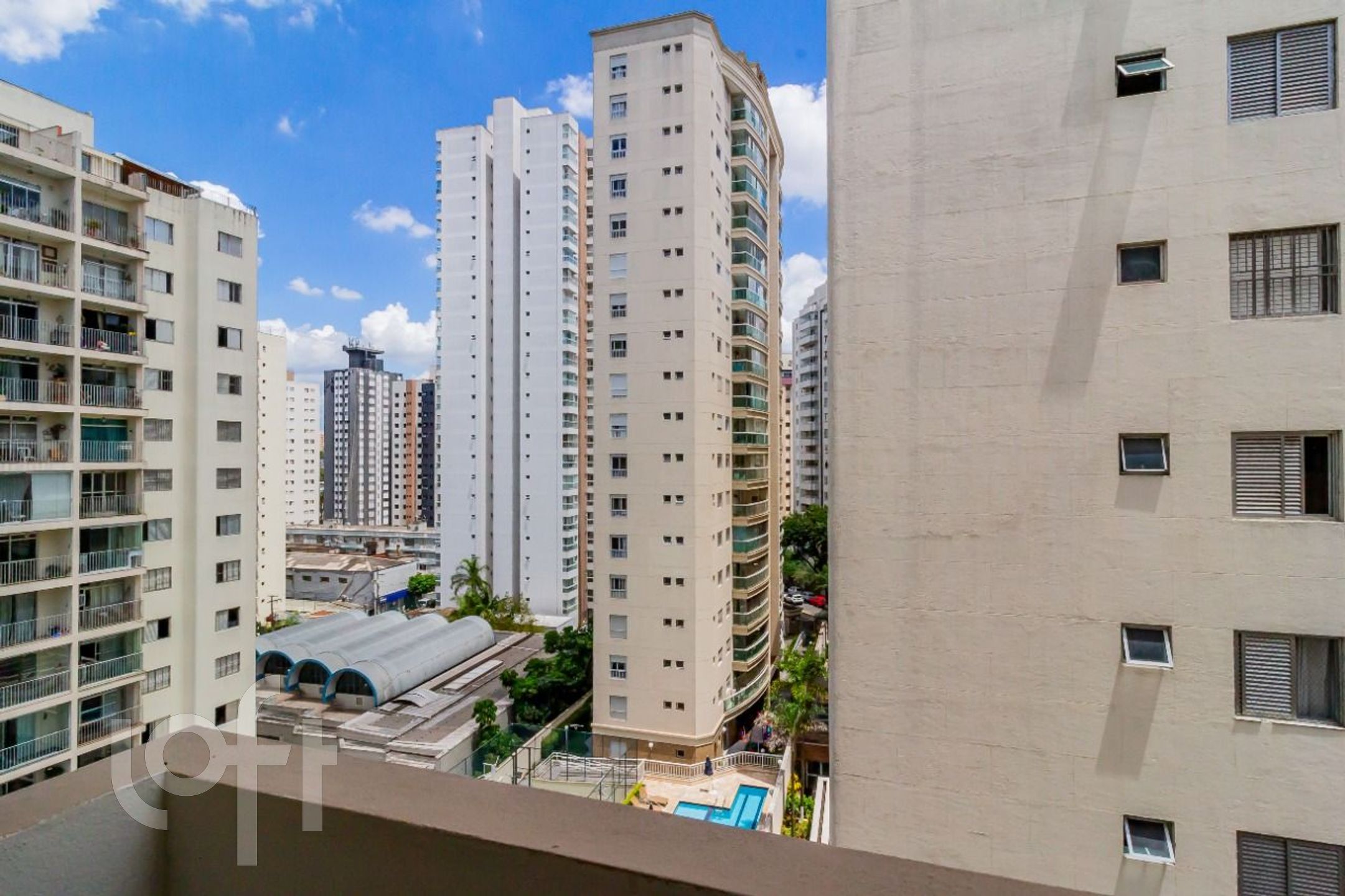 Apartamento à venda com 1 quarto, 46m² - Foto 9