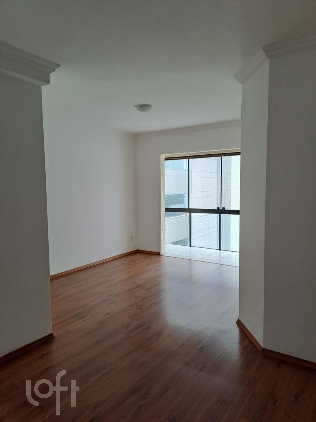 Apartamento à venda com 3 quartos, 92m² - Foto 1