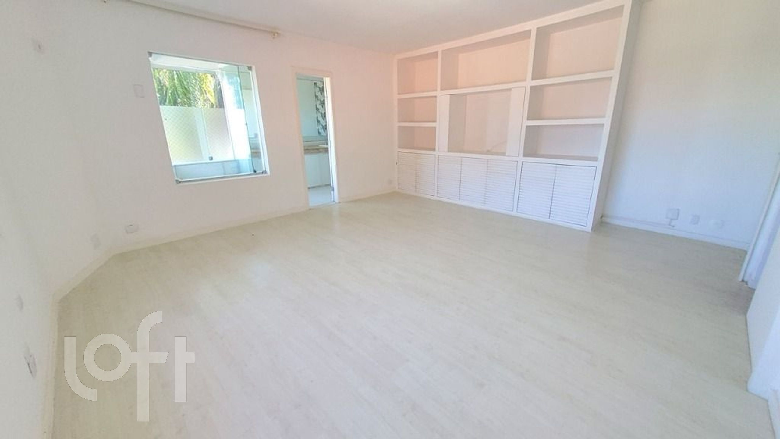 Casa à venda com 4 quartos, 550m² - Foto 7