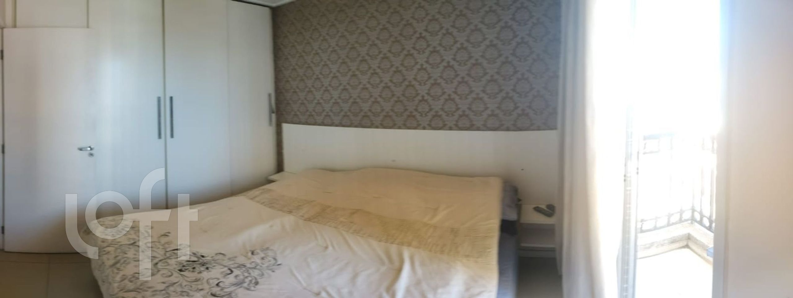 Apartamento à venda com 3 quartos, 97m² - Foto 2