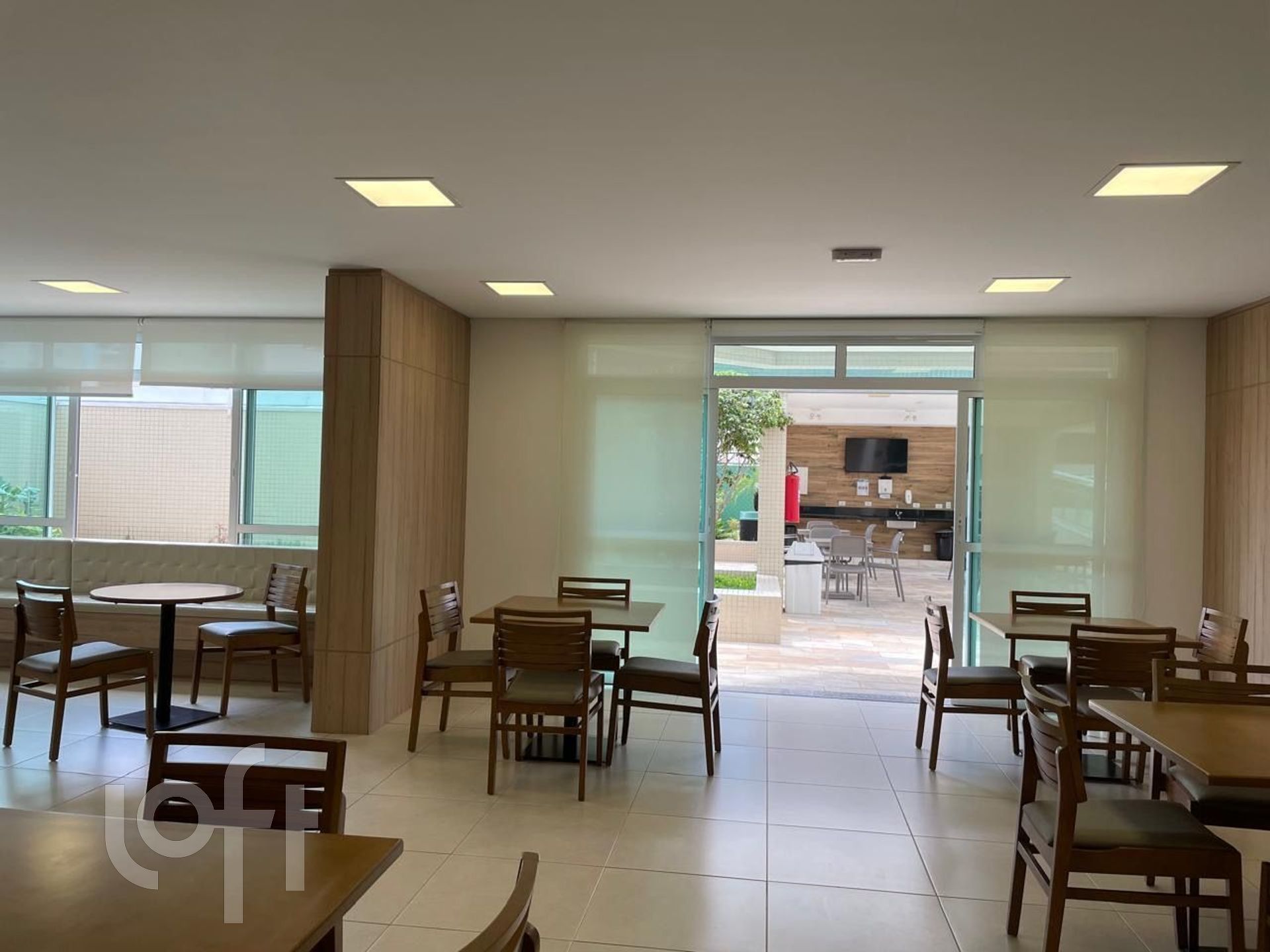 Apartamento à venda com 3 quartos, 74m² - Foto 23