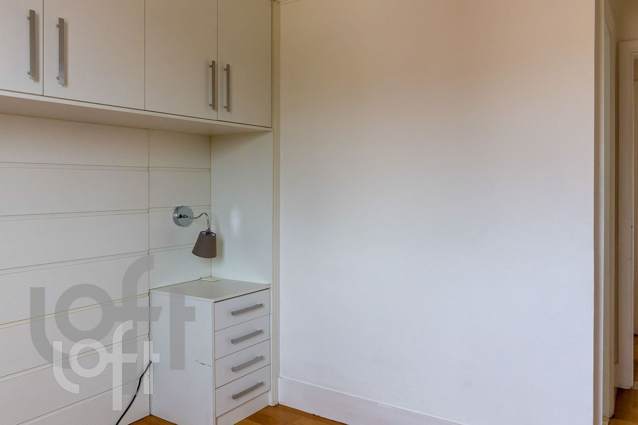 Apartamento à venda com 2 quartos, 70m² - Foto 7