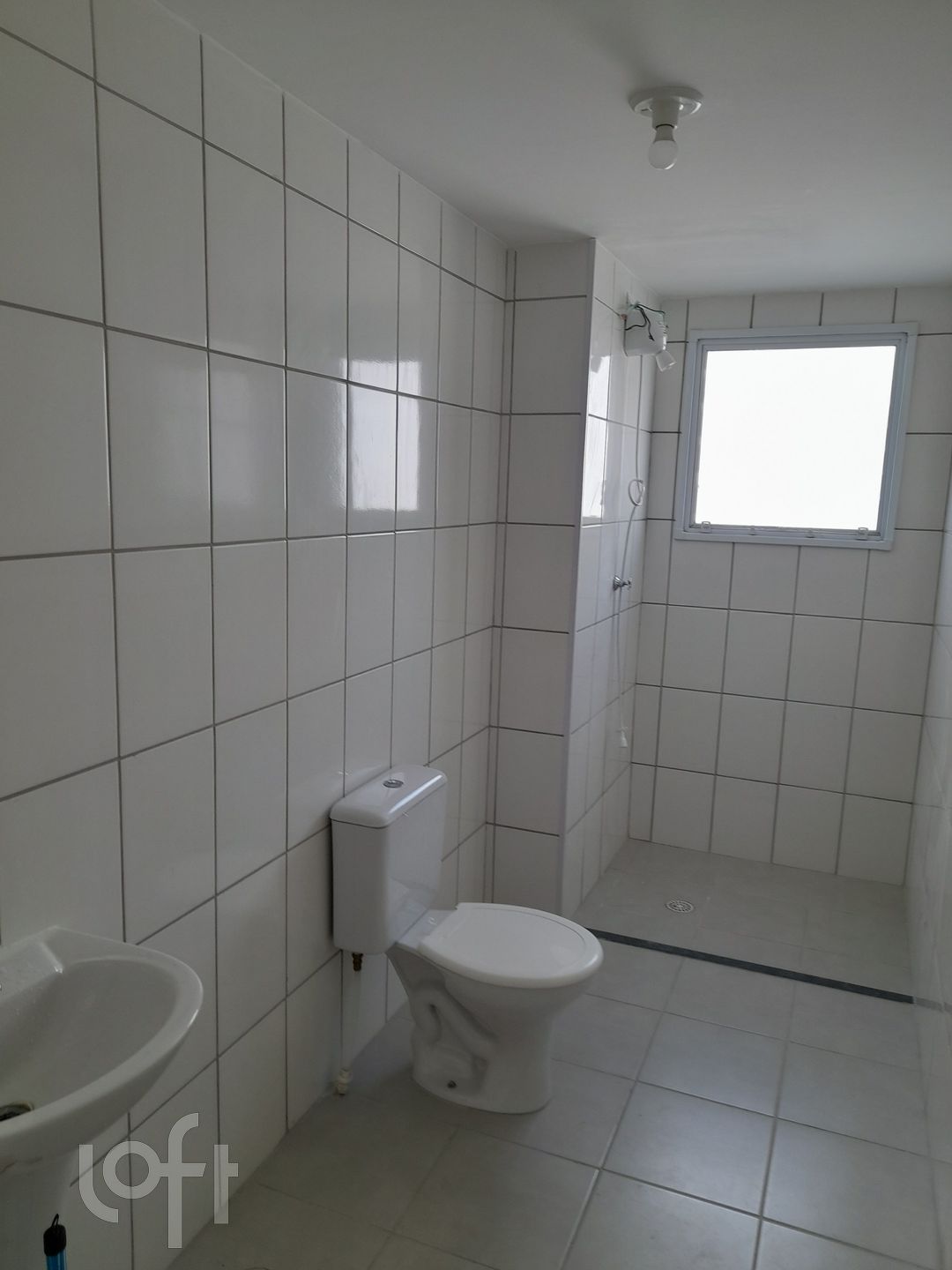 Apartamento à venda com 2 quartos, 42m² - Foto 11