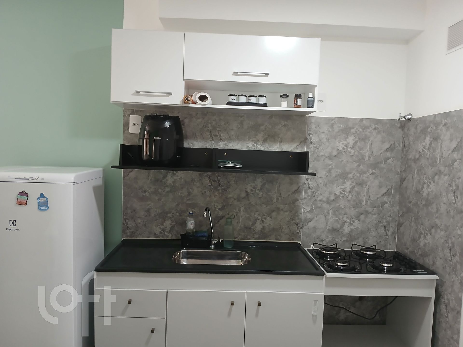 Apartamento à venda com 1 quarto, 24m² - Foto 4