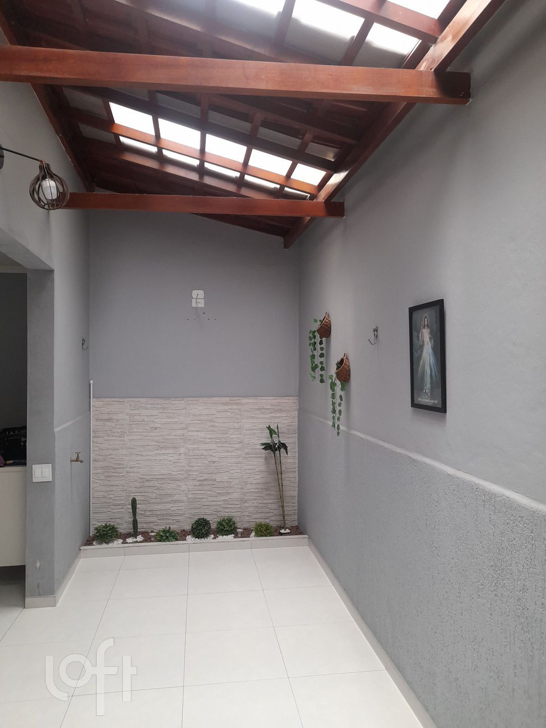 Casa à venda com 2 quartos, 220m² - Foto 5