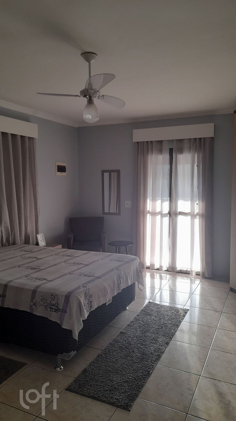 Casa à venda com 2 quartos, 220m² - Foto 8