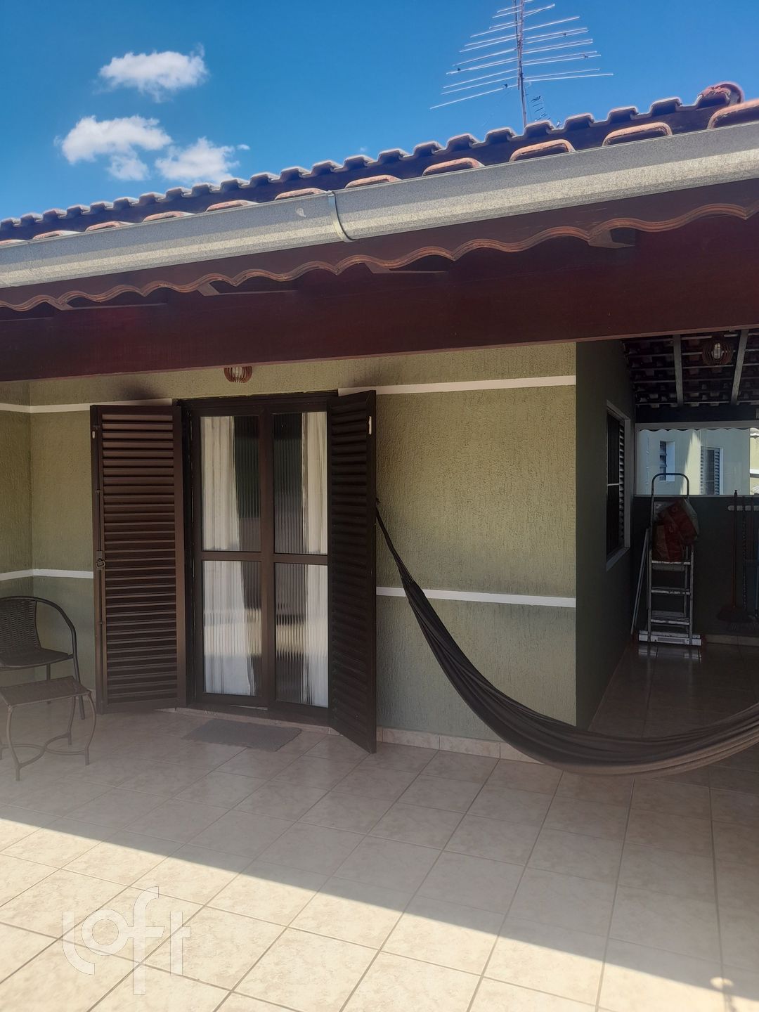Casa à venda com 2 quartos, 220m² - Foto 9