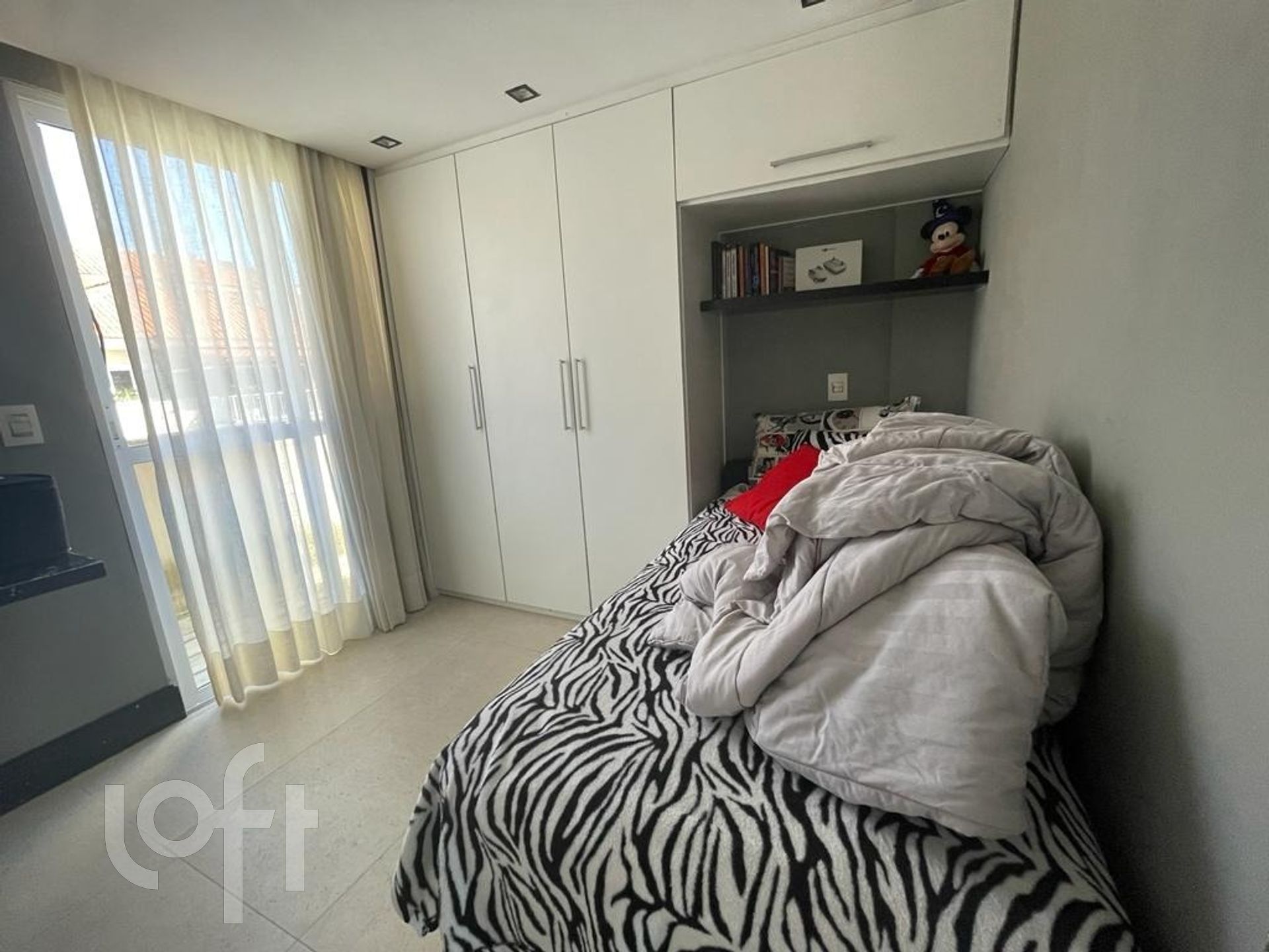 Apartamento à venda com 4 quartos, 224m² - Foto 11