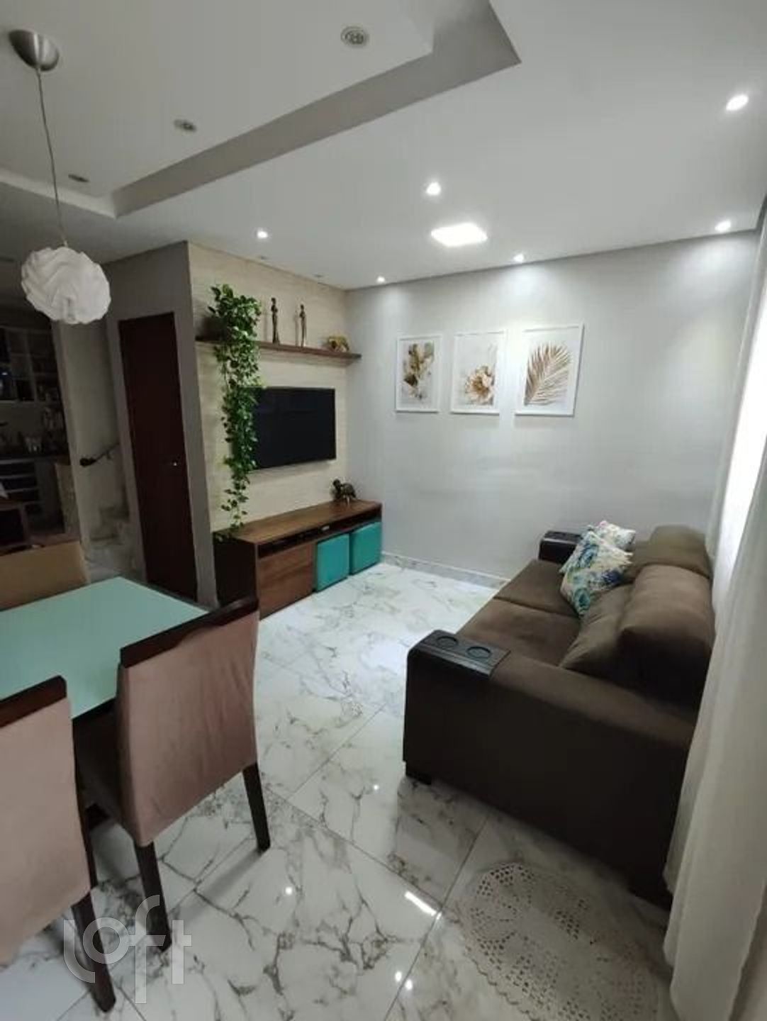 Casa à venda em Vila Jacuí com 62 m², 2 quartos, 1 vaga