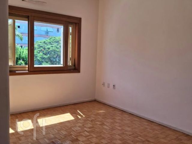 Apartamento com 60m², 2 dormitórios, 1 vaga, Menino Deus em Porto Alegre