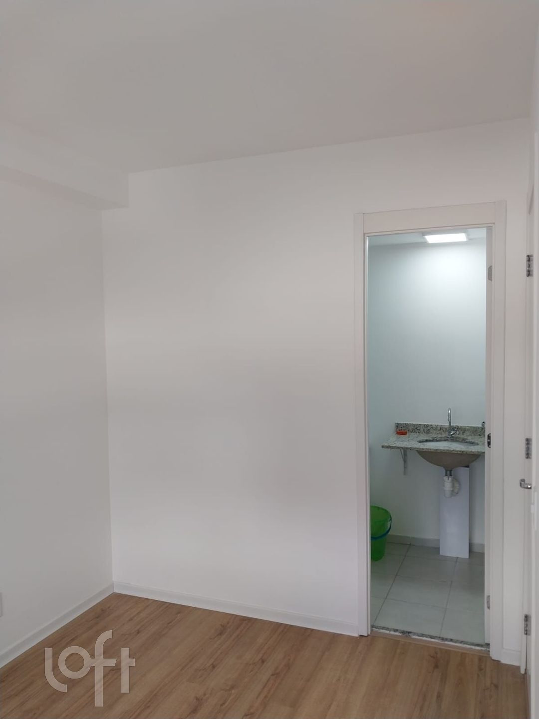 Apartamento à venda com 1 quarto, 25m² - Foto 7