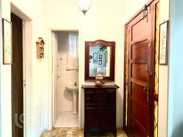 Casa com 190m², 5 dormitórios, 1 suíte, 4 vagas, Vila Ipiranga em Porto Alegre