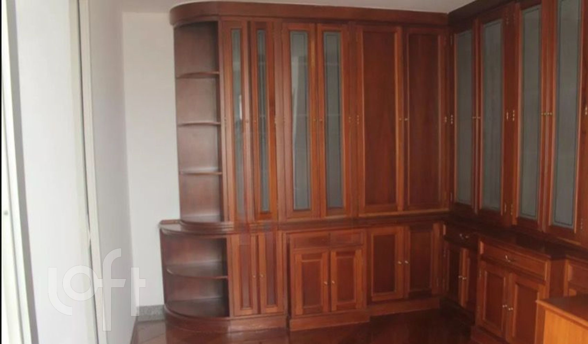 Apartamento à venda com 3 quartos, 130m² - Foto 16