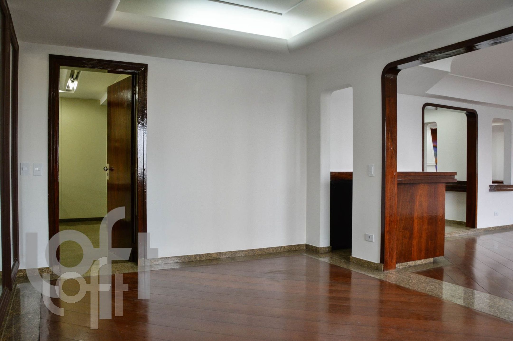 Apartamento à venda com 4 quartos, 260m² - Foto 19