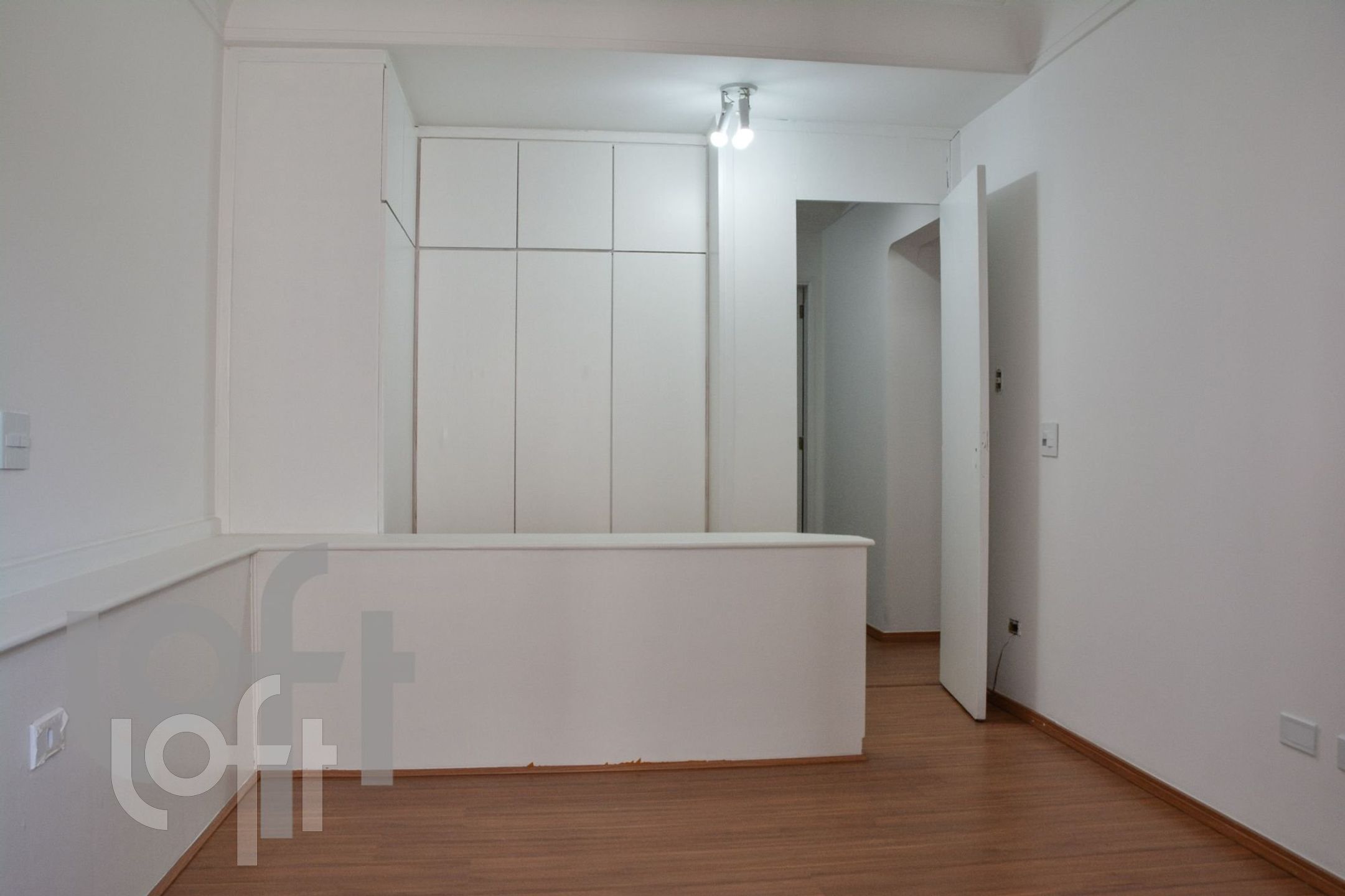 Apartamento à venda com 4 quartos, 260m² - Foto 40