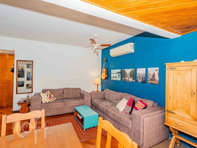 Apartamento com 80m², 3 dormitórios, 1 suíte, 1 vaga, Santana em Porto Alegre