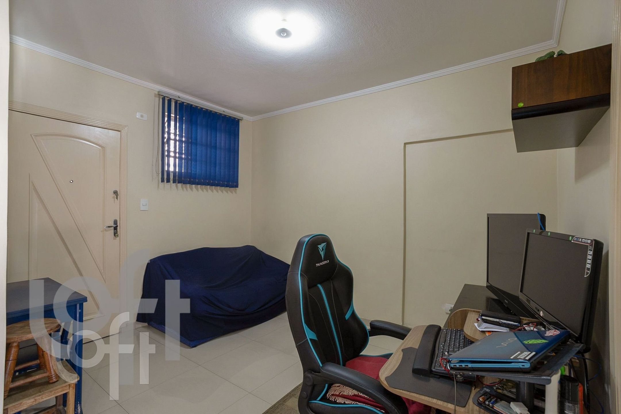 Apartamento à venda com 1 quarto, 40m² - Foto 2