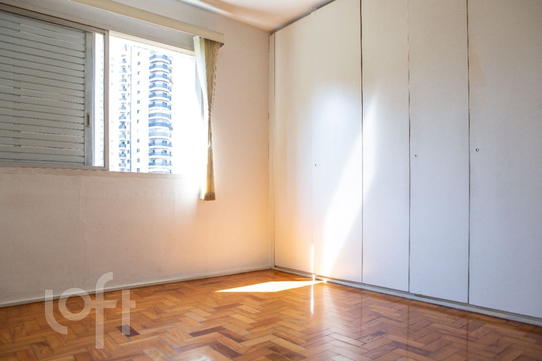 Apartamento à venda com 3 quartos, 103m² - Foto 18