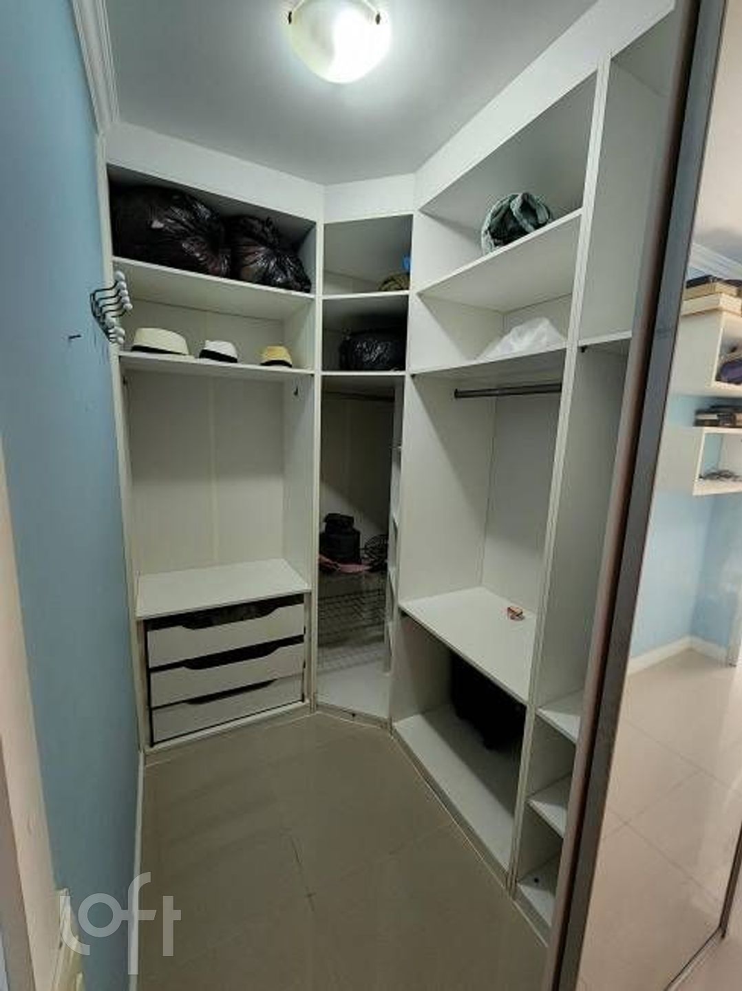 Apartamento à venda com 3 quartos, 196m² - Foto 6