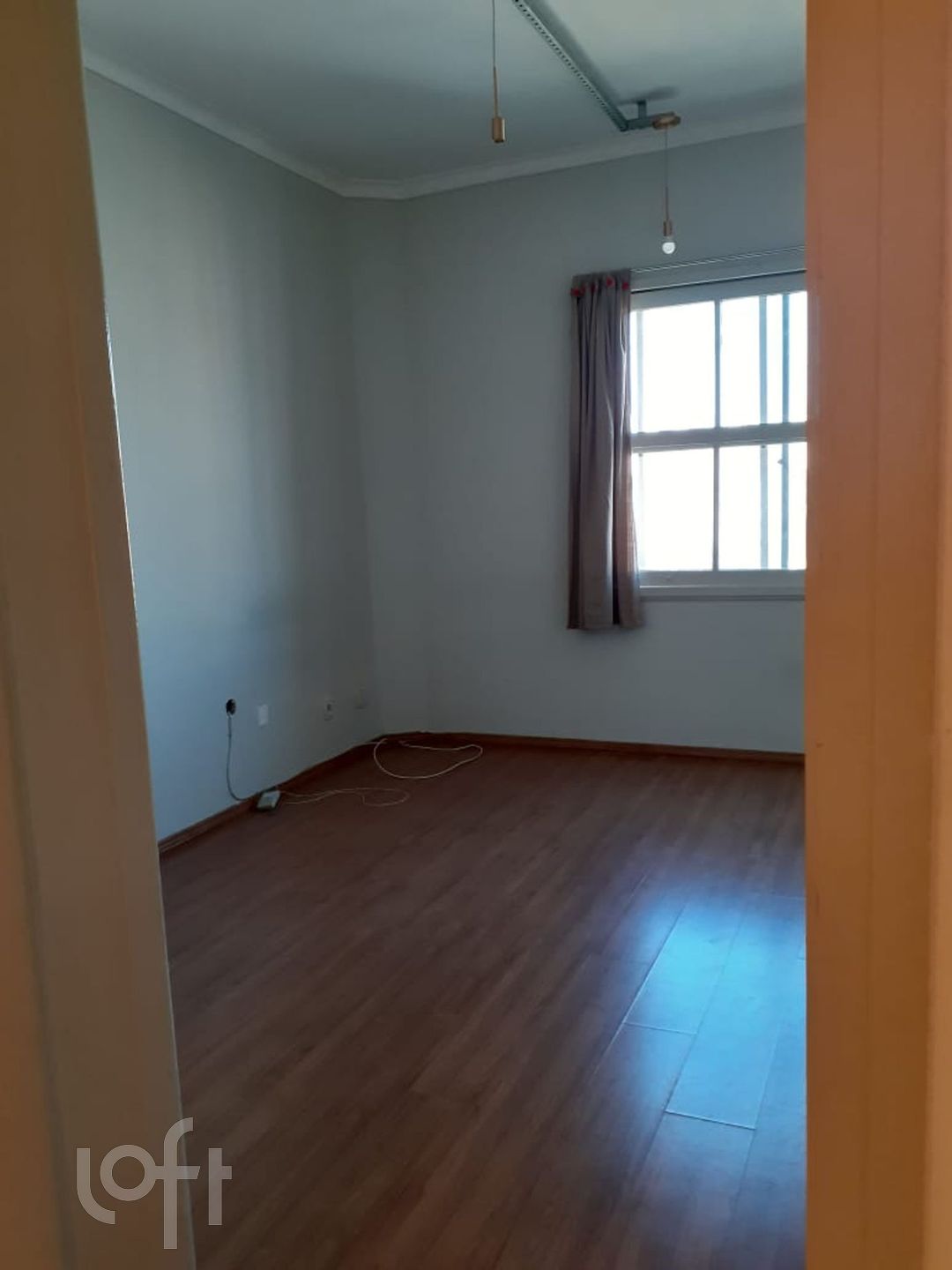 Apartamento à venda com 1 quarto, 30m² - Foto 2