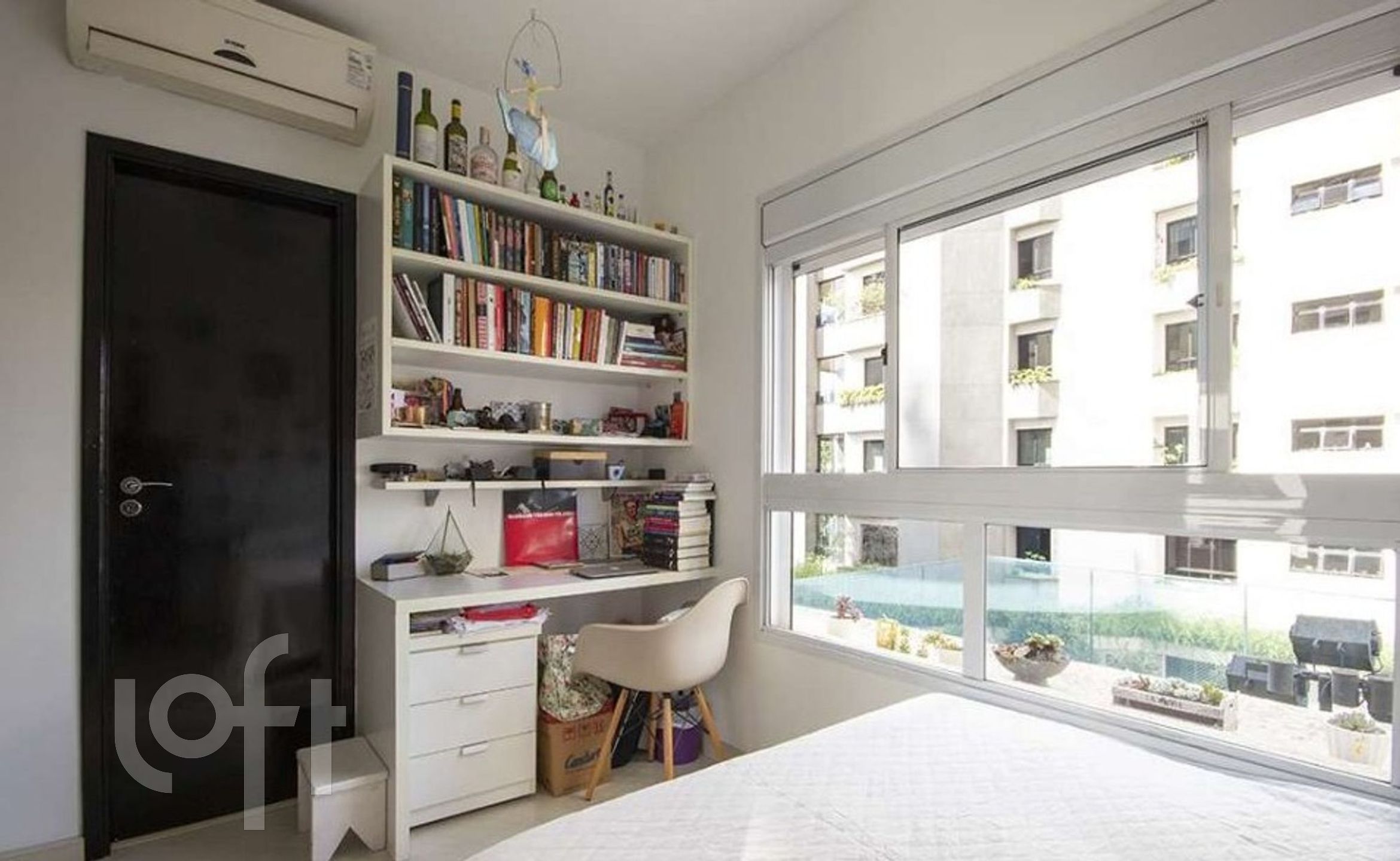 Apartamento à venda com 4 quartos, 236m² - Foto 17