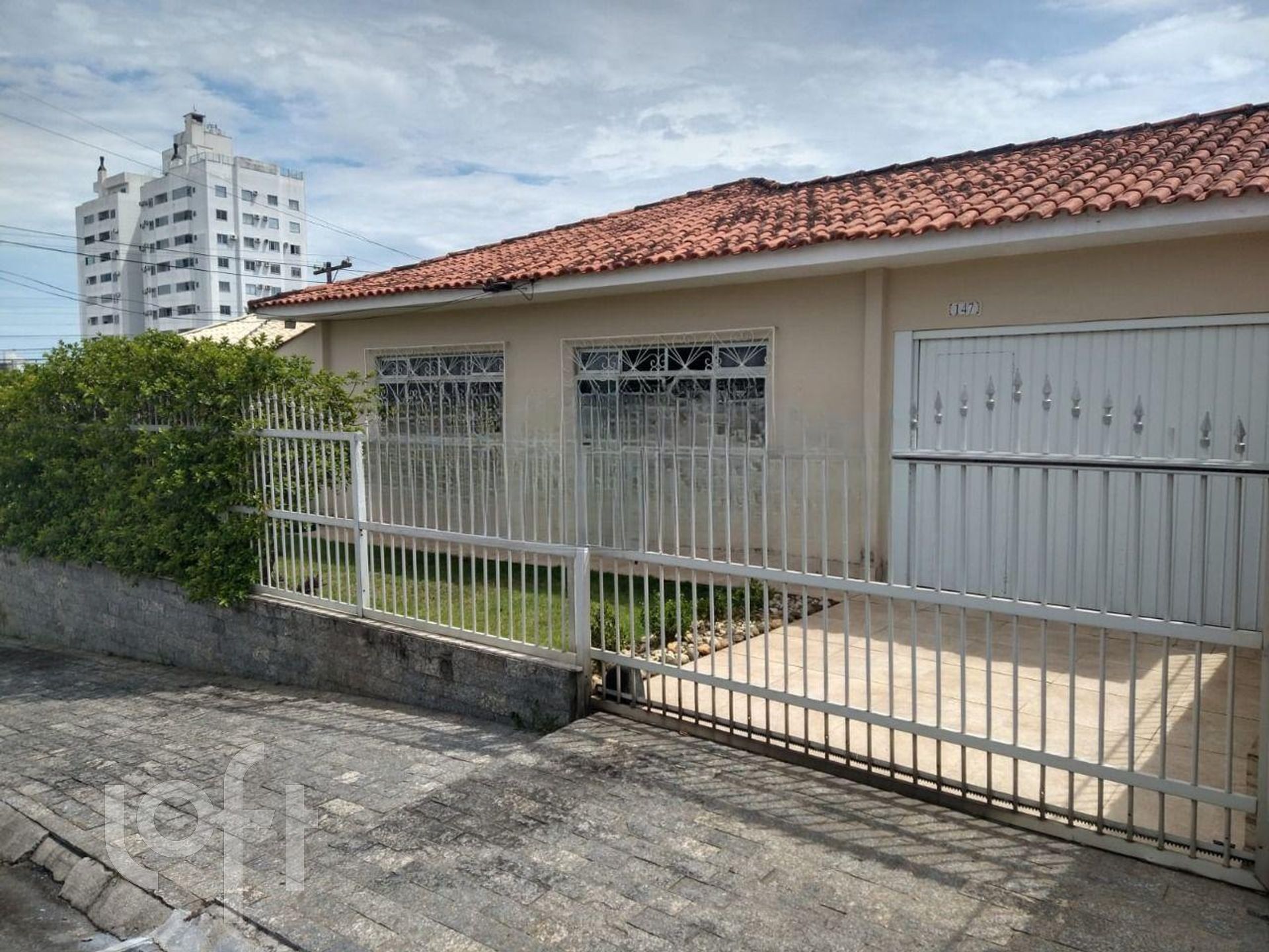 Casa 3 dorm com Piscina