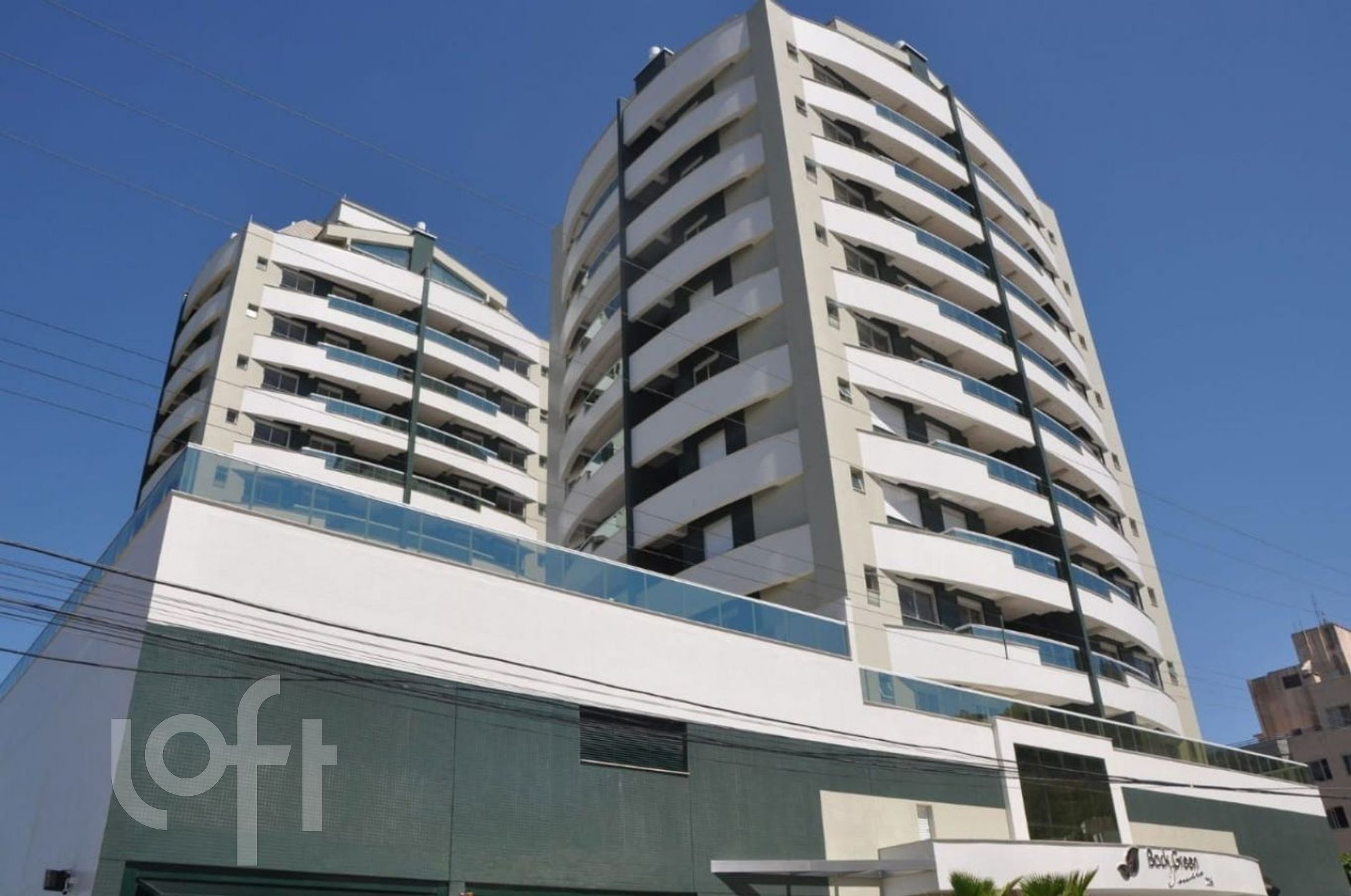 Apartamento à venda em Trindade com 72 m², 2 quartos, 1 suíte, 2 vagas