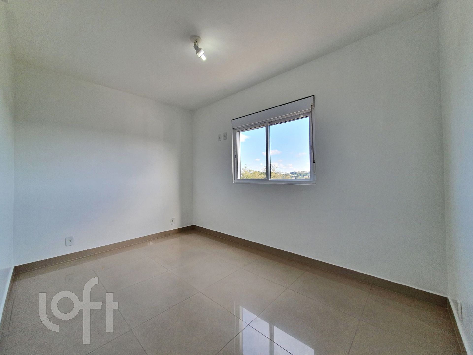 Imagem da propriedade 8