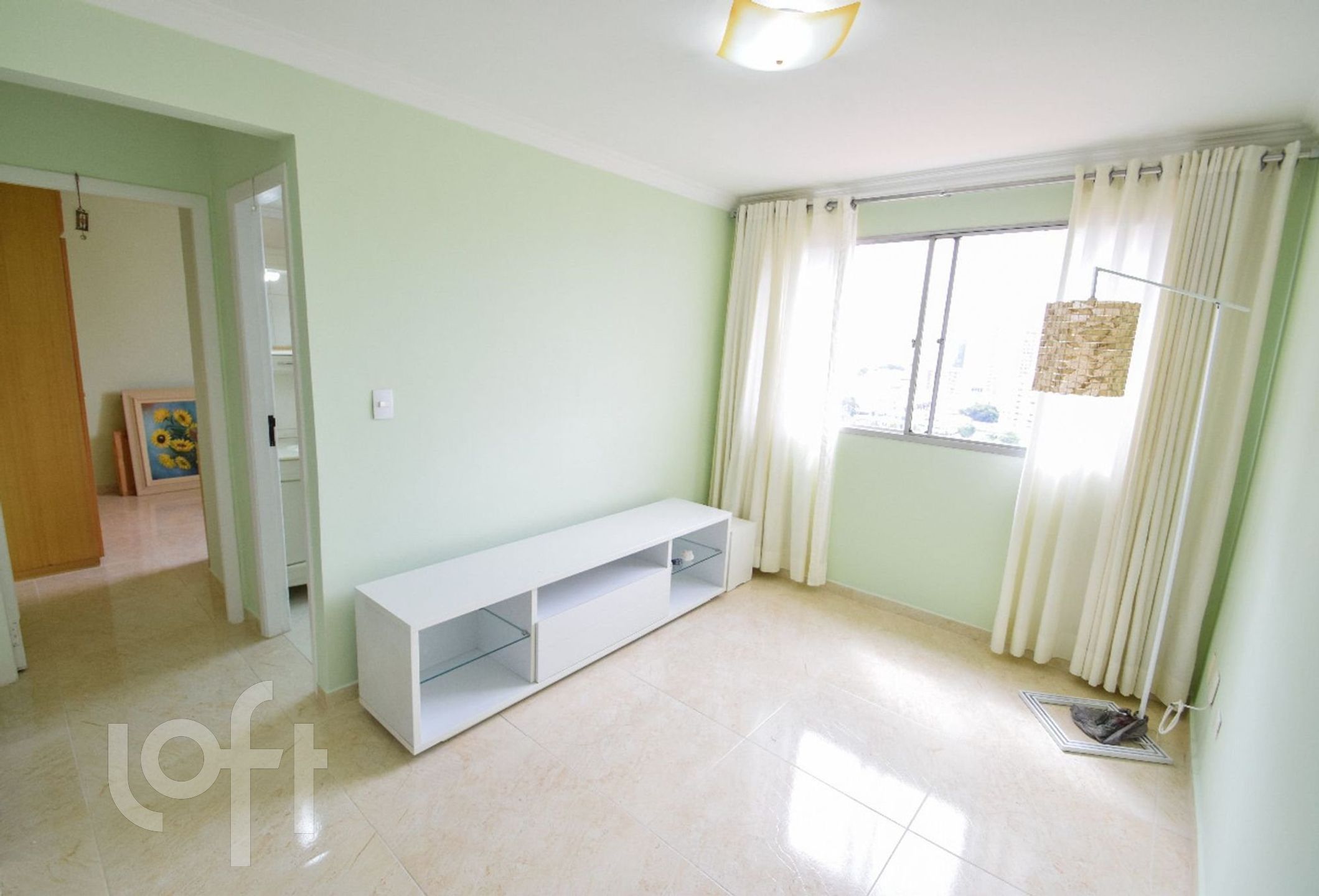 Apartamento à venda com 2 quartos, 68m² - Foto 2