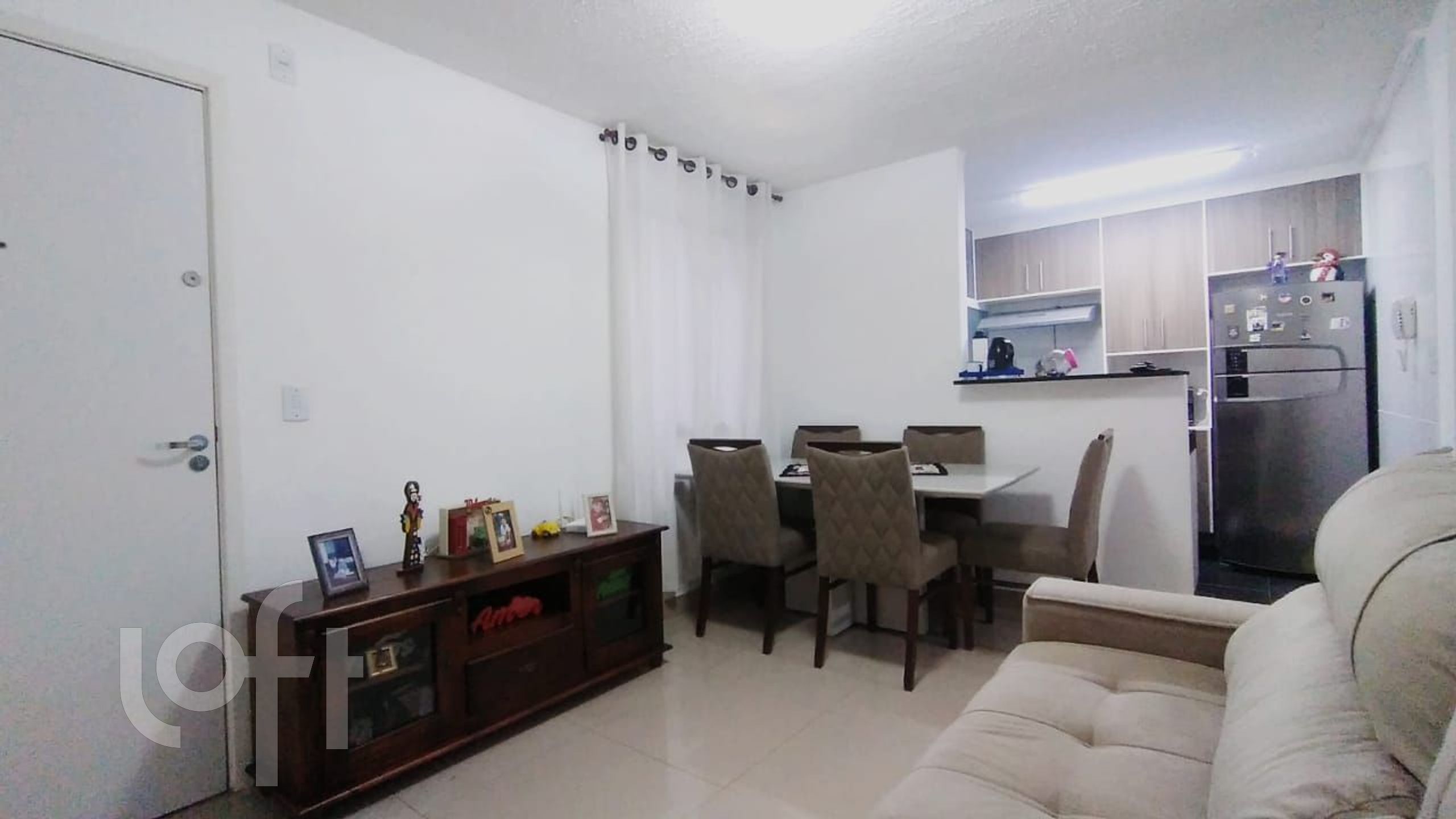 Apartamento à venda com 2 quartos, 42m² - Foto 2